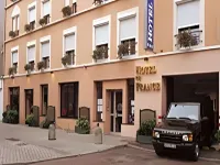 이비스 스타일스 쇼몽 센트레 가레