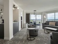 Sheraton Cavalier Calgary Hotel โรงแรมในคาลการี