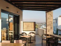 Afroessa Milos Hotels in Milos