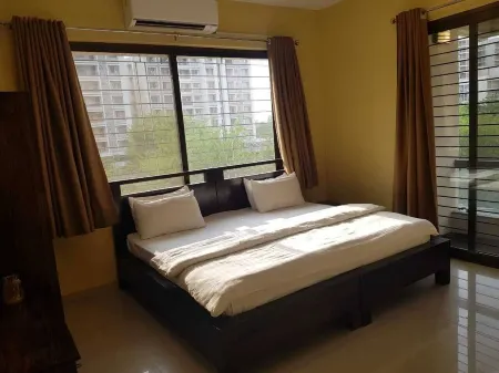 Status Homeaway Service Apartments Отели рядом с достопримечательностью «RD CIRCLE»