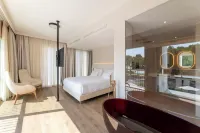 Hi Hotels Sirmione - Lakeview Pool - parcheggio