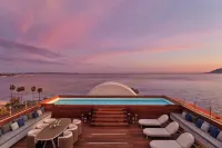 โรงแรมบาริแยร์ เลอ มาเจสติค