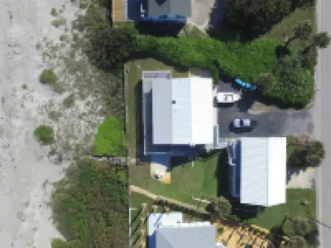 Direct Oceanfront with Secluded privacy 墨爾本海灘酒店