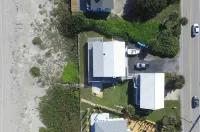 Direct Oceanfront with Secluded privacy Hotels in Melbourne Beach