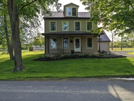 Your summer family retreat- with a hot tub!