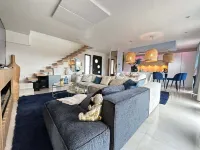 Contemporary villa Sanary sur Mer 3 bedrooms swimming pool near beach