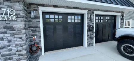 New 4,500 Sq.ft. 14 Guests, 5 Bed, 5 Bath, SkyDeck, Spa, Elevator, Docks, WiFi.