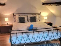 Gîte Unique Dans un Paysage Calme Avec vue Panoramique Hôtels à : Parfondeval