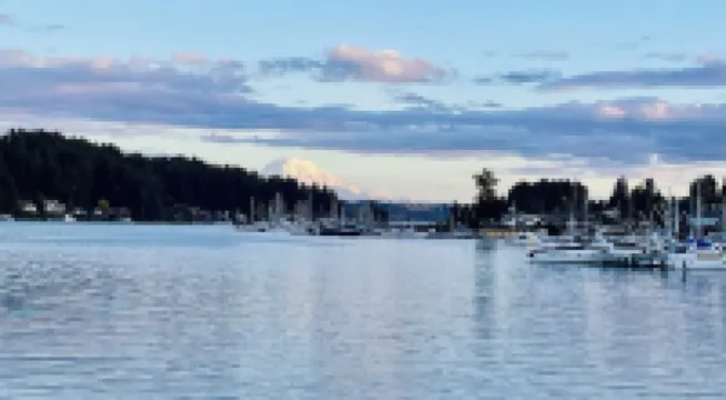 Great Harbor View Entire 2Br & 2Ba Vacation/Getaway Unit