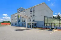 Spark by Hilton Wytheville East Main Street Hotels near Flying J Travel Center