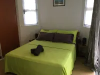 Bungalow Heipoe, Idéal Pour Passer un Séjour Dans un Cadre Enchanteur Hotels in Pirae