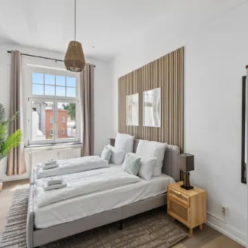 Charysma: natural oasis | harmonious | balcony | 5 min walk to old town centre