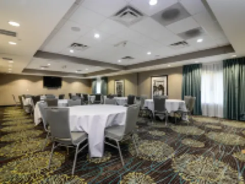 Hampton Inn Brighton Hotels in Brighton