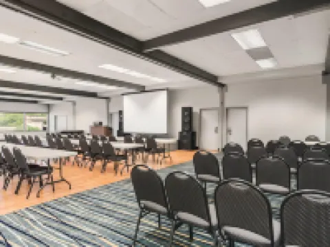 Columbia River Hotel and Conference Center, an Ascend Collection Hotel Hotels in The Dalles