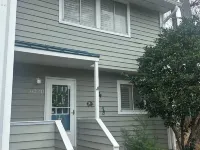 Cozy 2-bedroom townhome in charming Bethany Beach with AC, WiFi, community pool Hotels in Bethany Beach