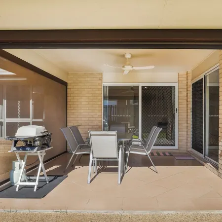Bargara HavenWelcome to your personal oasis: Coastal calm blends with style.