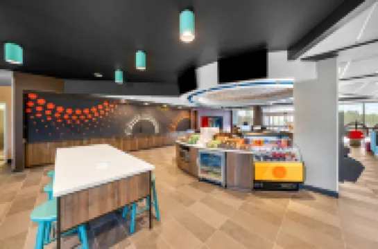 Tru by Hilton Plano Hwy 75