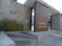 Beautiful apartment available for rent per month  5 minute walk to the beach Hotels in 