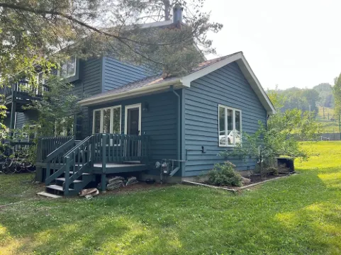 Contemporary Lakefront Condo @ Giants Ridge Ski, Golf, Beach, Bike