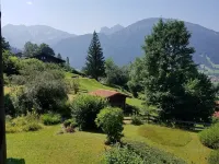 Cozy vacation apartment with large balcony. Mountain view included. Hotels in Pfronten