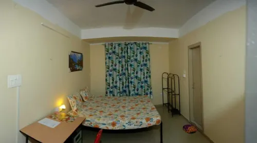 Cozy 2BHK Spacious Apartment in the Heart of the City with required amenities