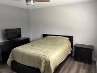 Shuswap SerenityShuswap Lake, Canoe B.C. 샐몬암 호텔