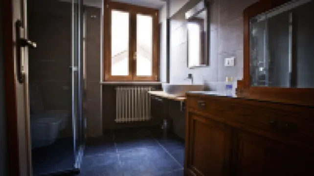 VICTORY HOUSE 4 FRONT LAKE AP3 GARDEN & SPA