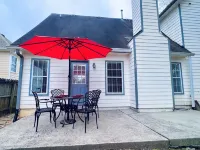 4 BR home quiet and peaceful