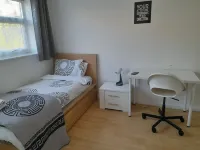 Offering garden views, Bridgewoods is an accommodation situated in Chatham, Hotels near Copper Rivet Distillery