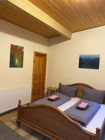 Vacation apartment Eschbach Hof at the Nürburgring Отели рядом с достопримечательностью «Cono's Paradise»