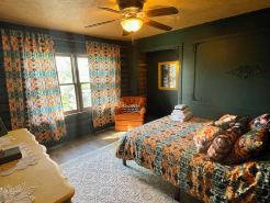 Your Tranquil Abode on the Holiday Road