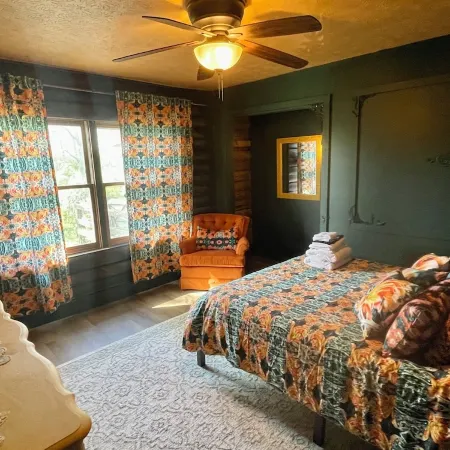 Your Tranquil Abode on the Holiday Road