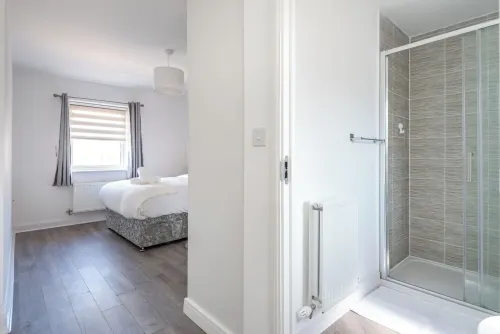 Cozy and modern two-bedroom apartment