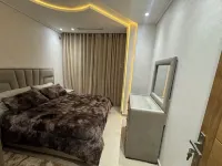 Family-sized Apartment overlooking Coast with easy access to Beach & Medina. Hotels in Larache