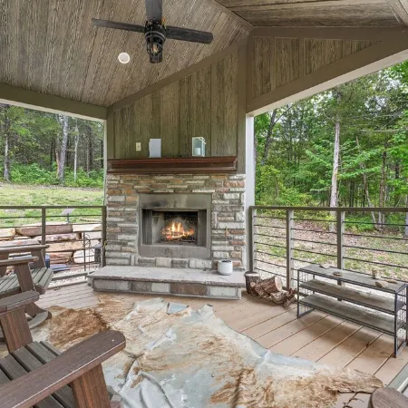 Branson Tiny Home on 52 Acres w/ Private Stocked Pond 1/4 mile hike from home!