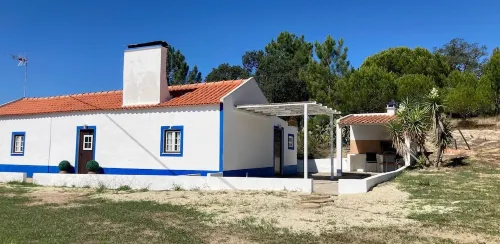 Monte Alentejano - Cap. 6 Pessoas - Melides - a 5 Mint da Praia da Aberta Nova - Hotels in Melides