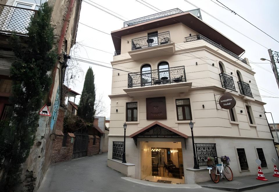 2. 실버 39 코너..