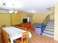 Pleasant villa with pool (A)