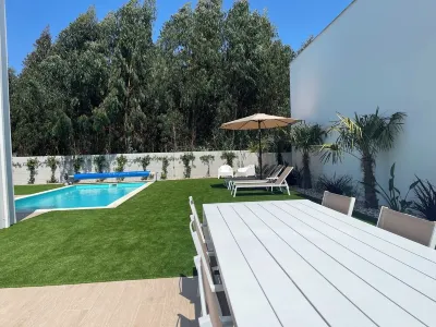Villa Pampelonne - Zilverkust Portugal Praia de São Martinho do Porto附近的飯店