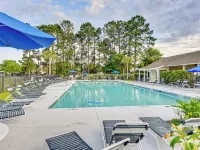 Charming Bluffton Home w/ Yard ~ 3 Mi to Beaches! Hotels in Bluffton