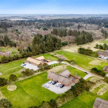 "Jorkin" - 1.8km from the Sea