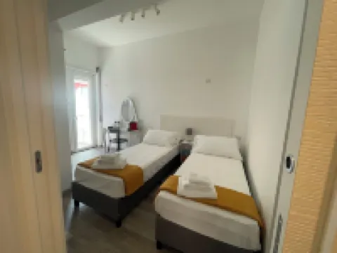 Salotto Tuscolano Hotel berhampiran Stesen Metro Subaugusta