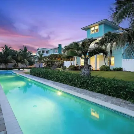 Stunning 4/3 w/ Heated Pool, Water View & Arcade!