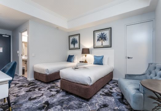 Hotel Kingsley 레스토랑 또는 내부 이미지