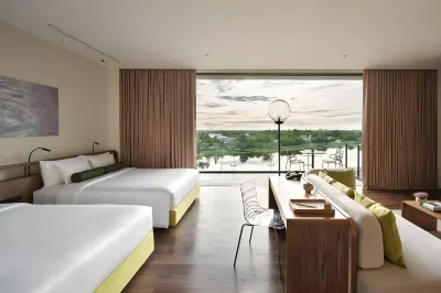 Neera Retreat Hotel Отели рядом с достопримечательностью «Ват Банг Пхра»