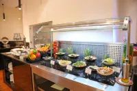 Grand Continental Hotel - sarapan