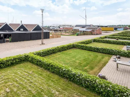 6 person holiday home in Thyholm-By Traum