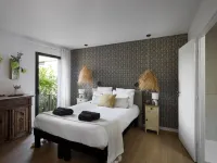 Superbe Villa Piscine Intérieure Hotels in Combrit