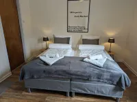 Railside Track Apartment (OJ1-2) - 3-Star