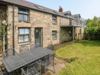 Mount Douglas Farm Cottages